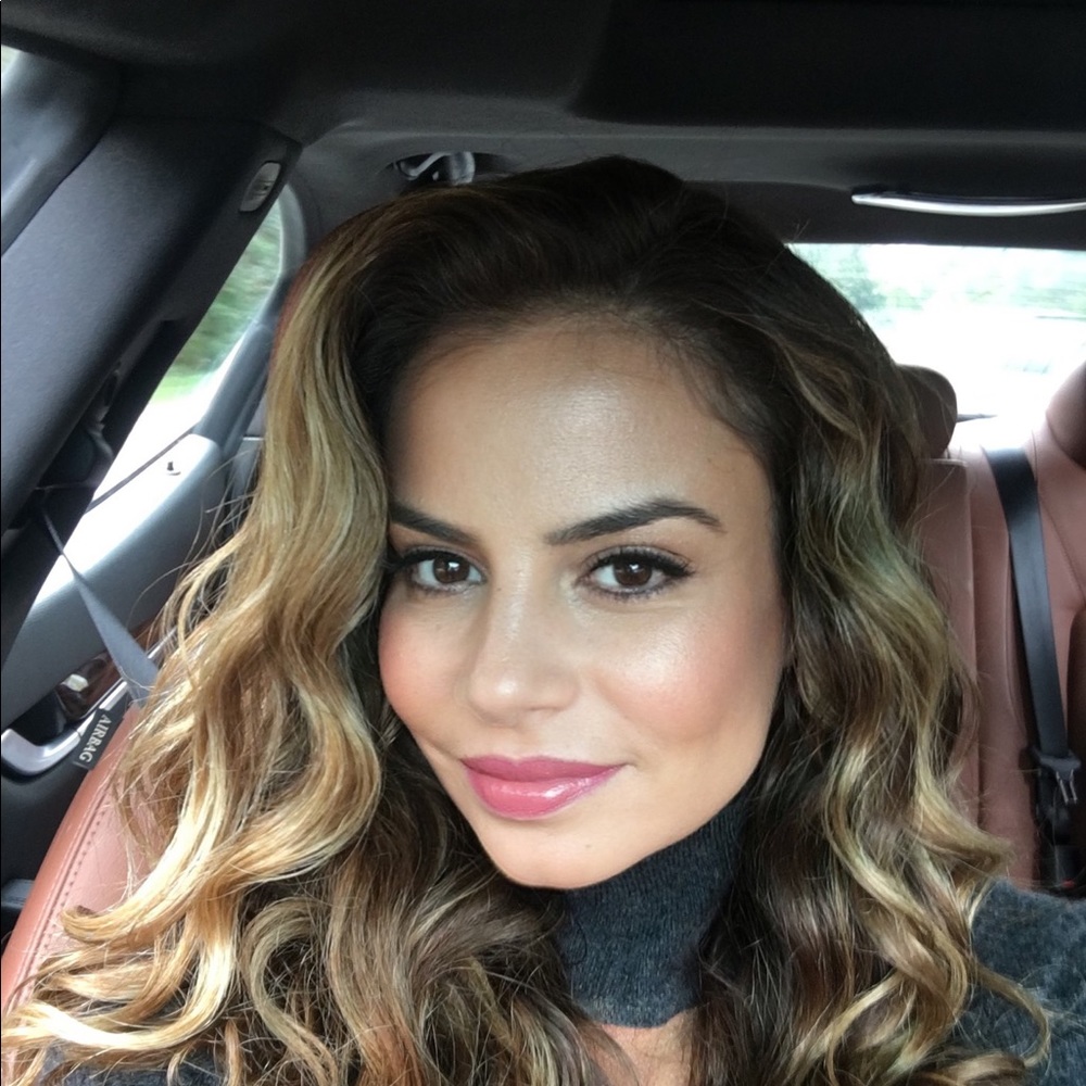 Meet your Posher, Jennifer